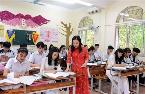 “Hệ số lương đặc thù” áp dụng cho toàn bộ nhà giáo - Ảnh minh họa