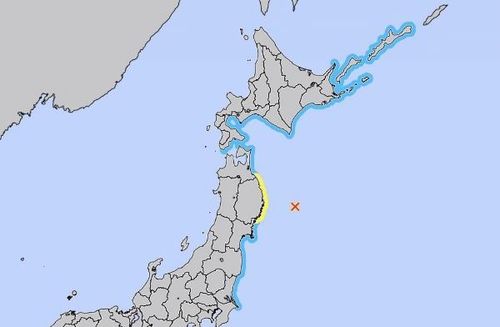 Khu vực cảnh báo sóng thần (màu vàng). Ảnh: JAPAN TIMES