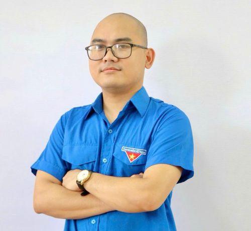 Anh Phạm Thế Duyệt, Phó Trưởng khoa Kiểm soát bệnh tật HIV/AIDS, Trung tâm Y tế Nghi Lộc tỉnh Nghệ An.