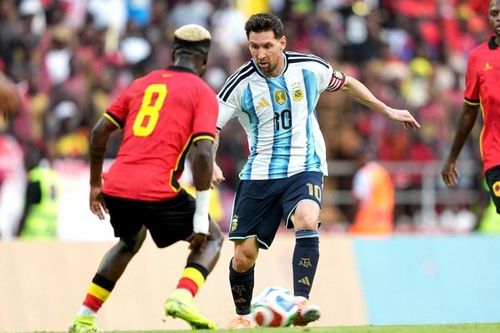 Messi lại tỏa sáng với 1 bàn thắng, 1 kiến tạo