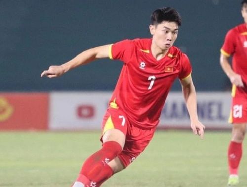 Đình Bắc sẽ không kịp thi đấu trận mở màn SEA Games 33.