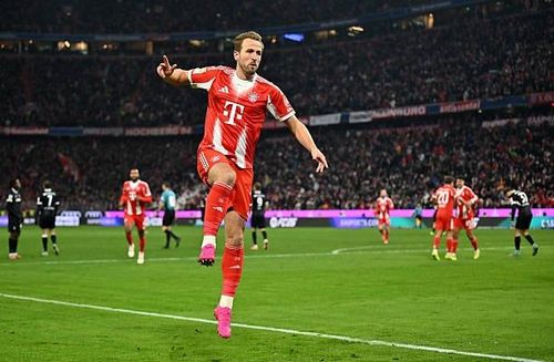 Kane sẽ giải quyết vấn đề trên hàng công của Man Utd.