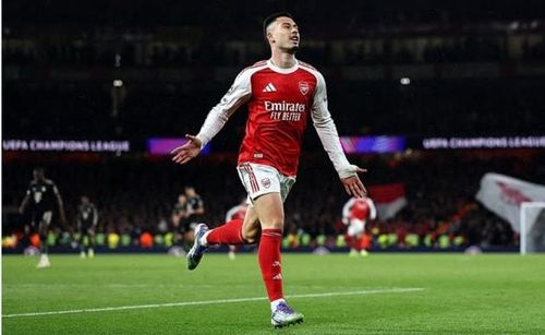 Cầu thủ người Brazil vừa phá lưới Bayern Munich