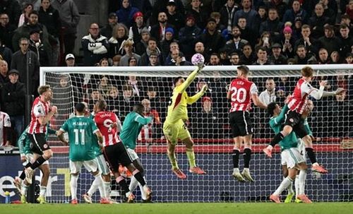 Brentford lợi hại ở các tình huống cố định, dù là ném biên hay phạt góc, dưới thời HLV Keith Andrews