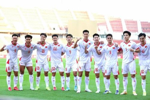 Đội tuyển U22 Việt Nam 'do thám' Malaysia vào chiều 6/12 (Ảnh: VFF)