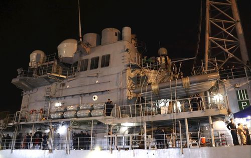 Tàu tuần dương tên lửa dẫn đường lớp Ticonderoga USS Robert Smalls (CG 62). Ảnh: NGỌC HÀ