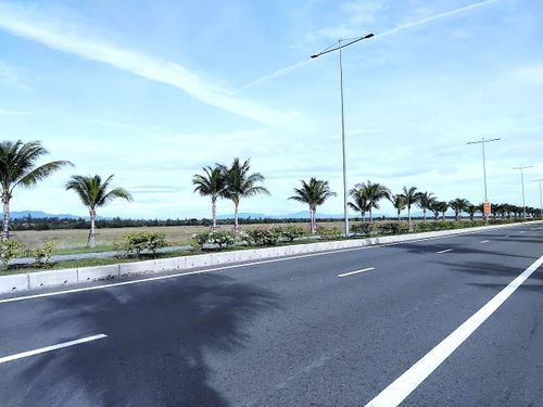 Đường ven biển Võ Chí Công thành phố Đà Nẵng. Ảnh: MINH SƠN