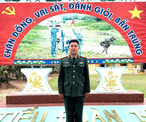 Đại úy Đoàn Hữu Bàn.