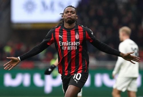 Leao hiện tại vẫn đang là hạt nhân chính của AC Milan. (Ảnh: Goal)