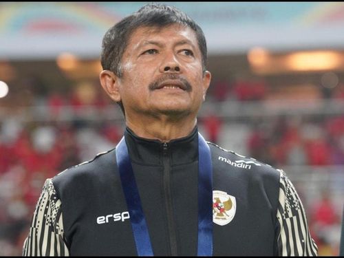 U22 Indonesia cũng đã chính thức chia tay HLV Indra Sjafri (Ảnh: Bola).