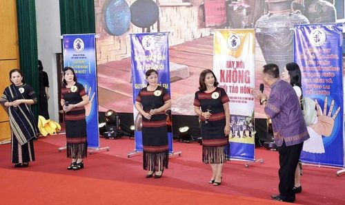Sân khấu hóa hoạt động truyền thông, nâng cao nhận thức về hôn nhân, gia đình. Ảnh minh họa