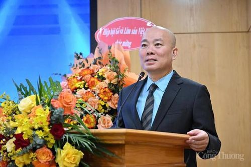 Ông Vũ Bá Phú - Cục trưởng Cục Xúc tiến thương mại (Bộ Công Thương) phát biểu tại Hội nghị.