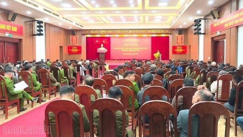Hội nghị tuyên truyền, phổ biến, giáo dục pháp luật về phòng, chống ma túy do Công an xã Yên Bình tổ chức thu hút đông đảo các thành phần trong xã tham gia.