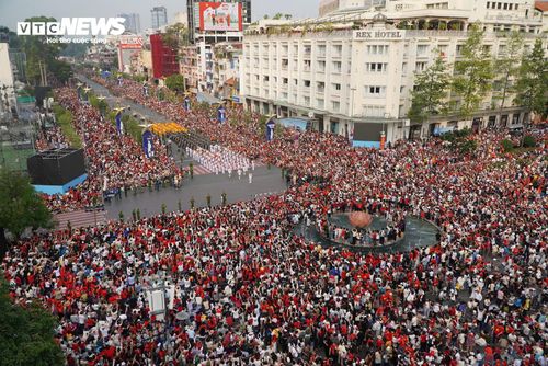 Triệu con tim hướng về kỷ niệm 50 năm Giải phóng miền Nam, thống nhất đất nước.