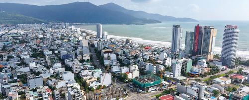 Đà Nẵng đã tích cực tháo gỡ khó khăn, vướng mắc cho nhiều dự án, đất đai nhằm khơi thông nguồn lực, góp phần thúc đẩy phát triển kinh tế - xã hội. Ảnh: HOÀNG HIỆP