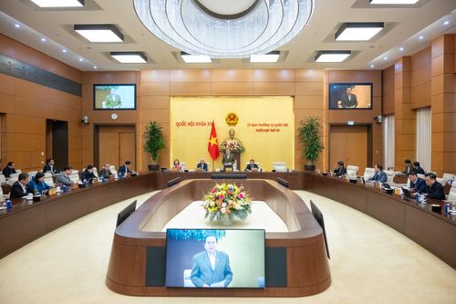 Quang cảnh phiên họp. Ảnh: Phạm Thắng.