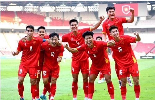 Theo thông báo mới nhất từ VFF, U21 Việt Nam sẽ tham dự Asiad 2026 thay cho lứa U23 như mọi khi để chuẩn bị cho SEA Games 34 vào năm tới.