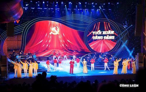 “Ngày Văn hóa Việt Nam” tôn vinh văn hóa, khẳng định tầm vóc, vai trò của văn hóa trong đời sống quốc gia, trong chiến lược phát triển đất nước