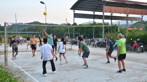 Hiện nay xã Bảo Ái đã có trên 77% số thôn đạt "Thôn văn hóa" .