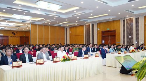 Quang cảnh hội nghị
