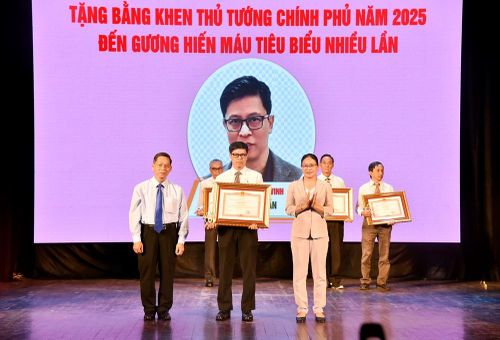 Các gương hiến máu tiêu biểu nhận bằng khen của Thủ tướng Chính phủ năm 2025