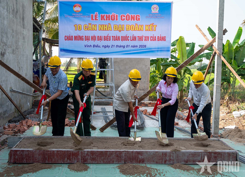 Khởi công 1 căn nhà Đại đoàn kết tại xã Vĩnh Điều, tỉnh An Giang.