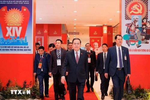 Chủ tịch Quốc hội Trần Thanh Mẫn đến dự ngày làm việc chính thức thứ ba Đại hội XIV của Đảng, sáng 22/1. (Ảnh: TTXVN)