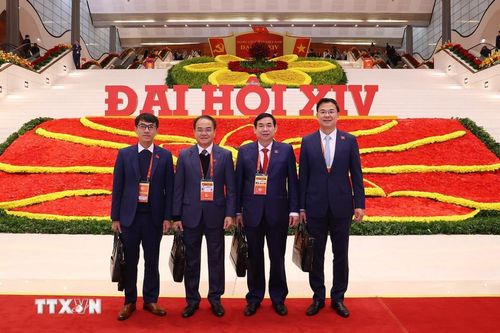 Các đại biểu dự ngày làm việc tchính thức thứ ba Đại hội XIV của Đảng, sáng 22/1. (Ảnh: TTXVN)