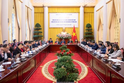 Toàn cảnh họp báo sáng 7/1. Ảnh H. Ngọc