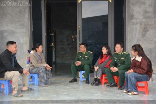  Lực lượng Bộ đội Biên phòng tỉnh tăng cường bám cơ sở, tuyên truyền, nâng cao nhận thức, ý thức chấp hành pháp luật cho người dân biên giới. 