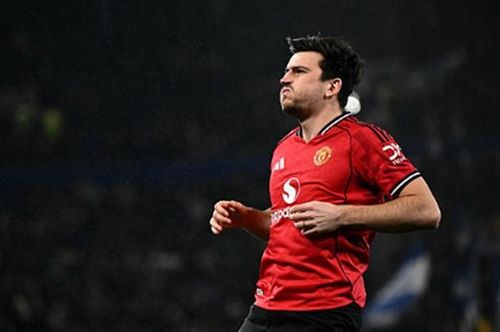 Trung vế: Harry Maguire - 7.7 điểm Thể hiện khả năng đọc tình huống và kỹ năng không chiến đẳng cấp. Trong hiệp hai, khi Everton dồn toàn lực tấn công bằng những quả treo bóng bổng, Maguire đã trở thành bức tường thành vững chắc.