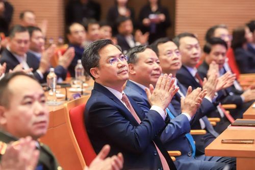 Đại biểu tham dự lễ ra mắt Công ty cổ phần Trung tâm đổi mới sáng tạo Hà Nội.