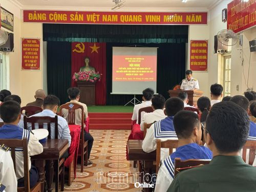 Quang cảnh hội nghị.