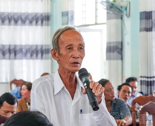 Cử tri Đoàn Minh Trường, ấp Trung Thành, Xã Lương Thế Trân yêu cầu nâng cao chất lượng khám, chữa bệnh, nhất là đối với người tham gia bảo hiểm y tế.