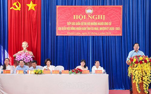 Phó Chủ tịch Thường trực Ủy ban MTTQVN tỉnh Cà Mau Lê Thanh Triều đại diện ứng viên đại biểu HĐND tỉnh, nhiệm kỳ 2026-2031 phát biểu tiếp thu ý kiến của bà con cử tri.