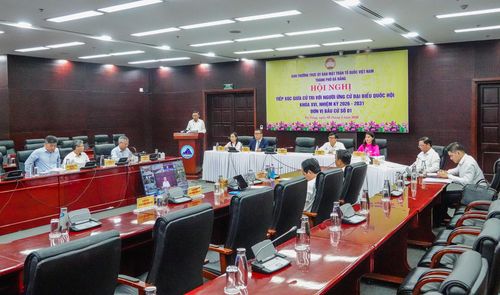 Quang cảnh hội nghị tại Trung tâm hành chính TP Đà Nẵng. Ảnh: XUÂN QUỲNH