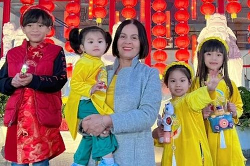 Nói về mối tình tốn không ít giấy mực của Thanh Thảo và Quang Dũng bà cũng khẳng định họ giống một đôi bạn thân hơn.
