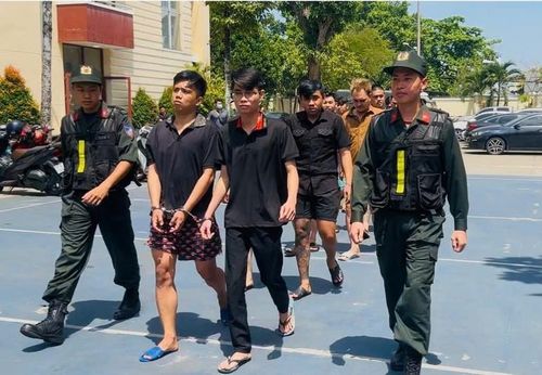 Các đối tượng trong đường dây bị bắt giữ. (Ảnh: Công an cung cấp)