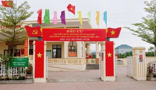 Các khu vực bỏ phiếu trên địa bàn phường được trang trí hoàn tất, sẵn sàng cho Cuộc bầu cử đại biểu Quốc hội khóa XVI và đại biểu HĐND các cấp, nhiệm kỳ 2026-2031.