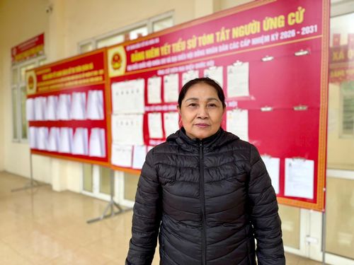 Trưởng ban Công tác Mặt trận thôn Quán Xá Lê Thị Liệu. Ảnh: Vân Nga