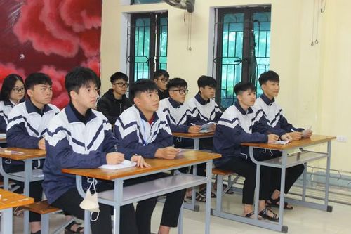 Kỳ thi tốt nghiệp THPT 2026, Hà Tĩnh dự kiến có khoảng 17.800 học sinh tham gia dự thi.