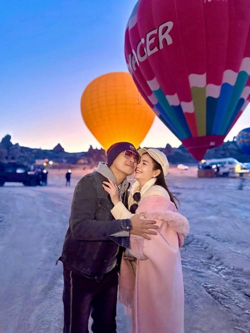 Kha Ly và Thanh Duy vừa có chuyến du lịch lãng mạn ở Thổ Nhĩ Kỳ nhân kỷ niệm 10 năm ngày cưới.