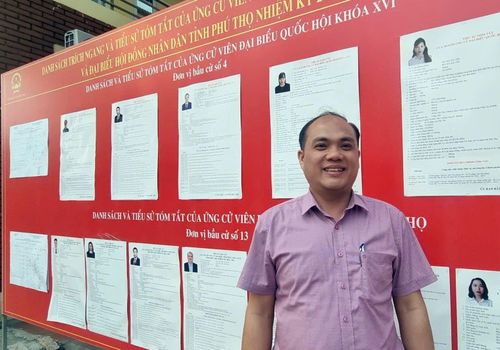 Đồng chí Trương Thành Nam, Đảng ủy viên, Trưởng phòng Văn hóa – Xã hội xã Bình Tuyền.