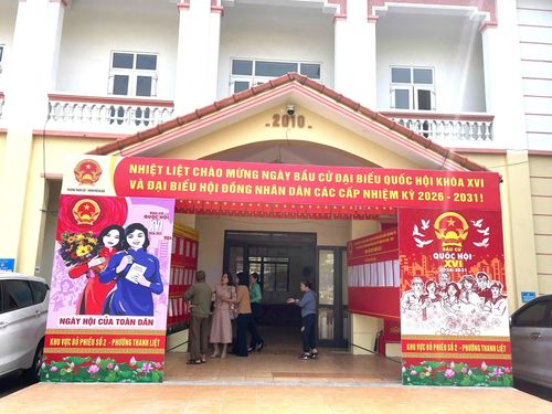 Các khu vực bỏ phiếu tại phường Thanh Liệt đã sẵn sàng. Ảnh: Đào Tuyết