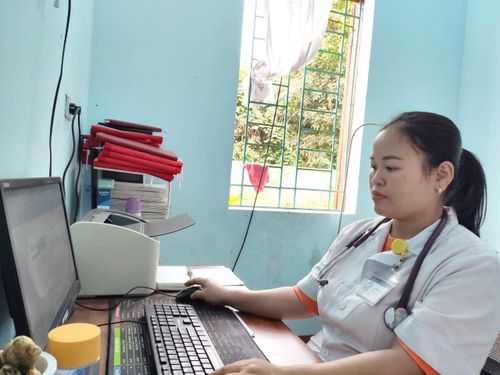 Ứng cả viên đại biểu Quốc hội Lo Thị Đan - Ảnh: NVCC