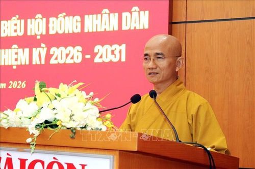 Hòa thượng Thích Thiện Quý, Ủy viên Hội đồng Trị sự Giáo hội Phật giáo Việt Nam, Phó Trưởng ban kiêm Chánh Thư ký Ban Trị sự Giáo hội Phật giáo Việt Nam Thành phố Hồ Chí Minh, ứng cử viên đại biểu HĐND Thành phố nhiệm kỳ 2025-2031 trình bày chương trình hành động trước cử tri phường Bàn Cờ.
