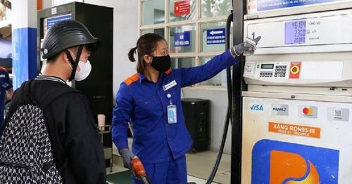 Giá các mặt hàng xăng ngày 14/3 không thay đổi so với ngày 12/3.