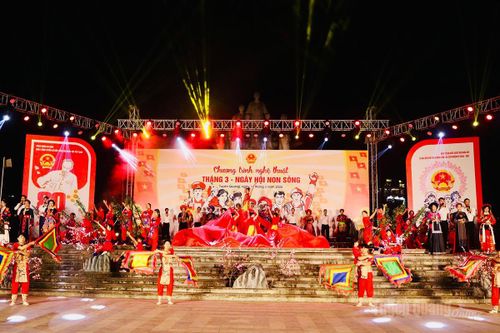 Tiết mục đặc sắc tại chương trình.