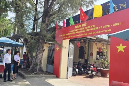 Khu vực bỏ phiếu số 1, khu phố 1, phường Long An
