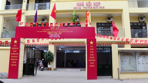Phường Định Công hiện có hơn 35.000 cử tri tham gia bỏ phiếu tại 32 khu vực bỏ phiếu trên địa bàn.